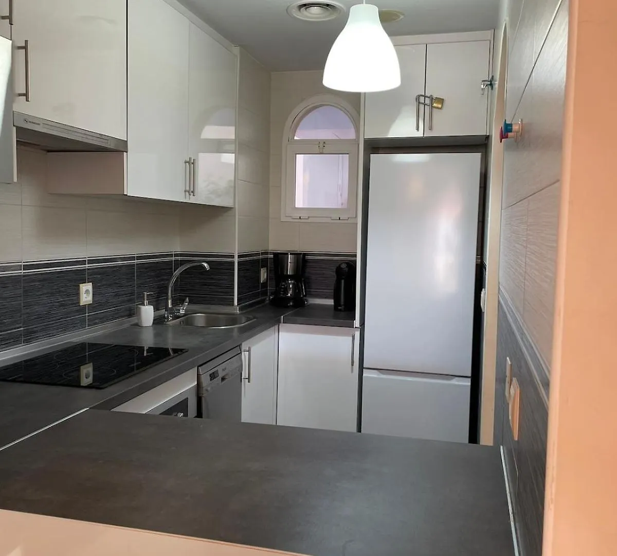Cozy Apartment In Malaga Benalmádena Spanien